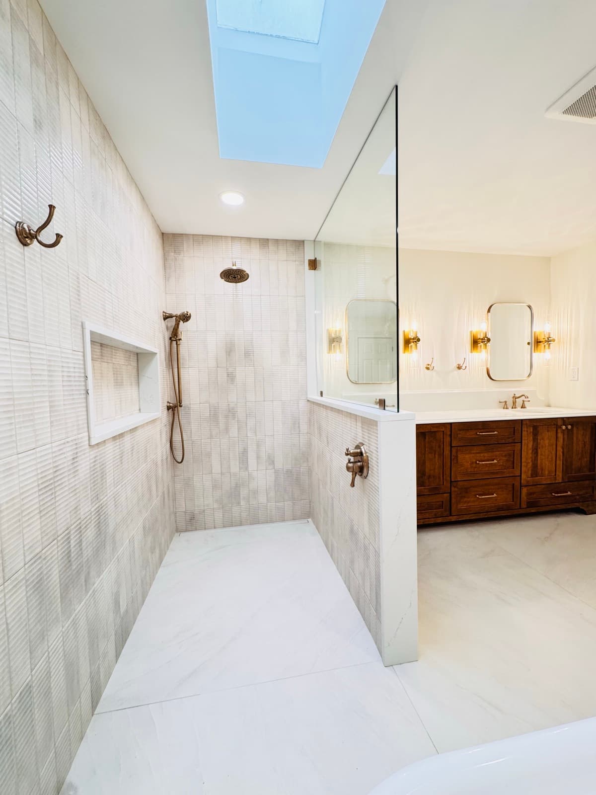 Brownsboro Master Bath Remodel project photo