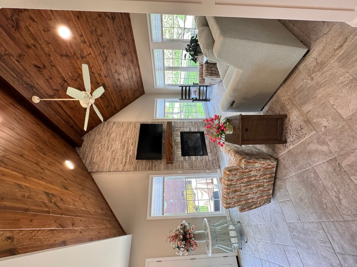 Jeffersontown Vaulted Sun Room Addition project photo